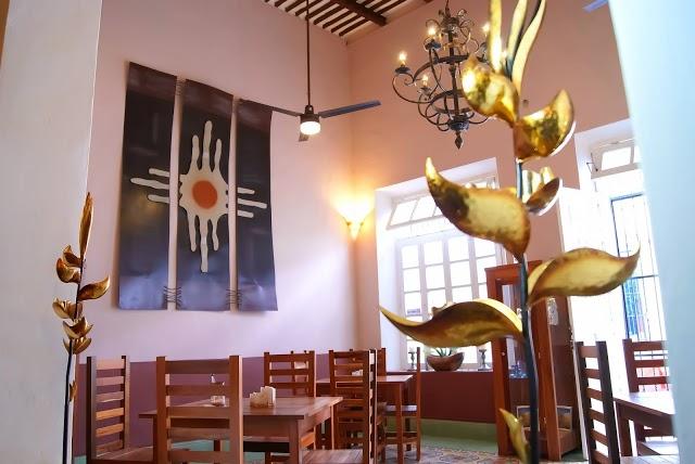 Bistro Ave del Paraíso